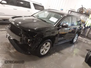 2013 Jeep Compass High Altitude with VIN 1C4NJCEA0DD124354, listed as a IAAI auction lot 41958799 with 19,999 mi miles. Bid and sale history available at carsss.com. Image 2.