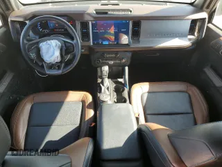 2023 Ford Bronco with VIN 1FMDE5DH3PLA99174, listed as a Copart auction lot 43854195 with 15,537 mi miles and Salvage Title. Bid and sale history available at carsss.com. Image 8.