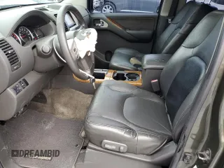 2005 Nissan Pathfinder LE z VIN 5N1AR18UX5C740258, wystawiony jako Copart lot #59152255 z przebiegiem 206 051 mil mil oraz Szkoda całkowita • Salvage title. Historia ofert i sprzedaży dostępna na DreamBid. Obrazek 7.