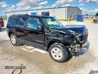 2016 Jeep Patriot Sport with VIN 1C4NJPBA0GD513110, listed as a Copart auction lot 61366905 with 109,521 mi miles and Salvage title. Bid and sale history available at DreamBid. Image 4.