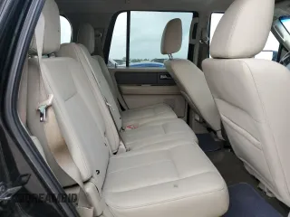 2011 Ford Expedition XLT z VIN 1FMJU1H58BEF01170, wystawiony jako Copart lot #55180025 z przebiegiem 99 677 mil mil oraz Szkoda całkowita • Salvage title. Historia ofert i sprzedaży dostępna na DreamBid. Obrazek 11.