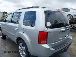 2013 Honda Pilot EX-L with VIN 5FNYF4H54DB056751, listed as a IAAI auction lot 41908873 with 146,393 mi miles. Bid and sale history available at carsss.com. Image 3.