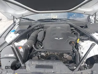 2019 Genesis G80 3.8L z VIN KMHGN4JE0KU292418, wystawiony jako IAAI lot #41741190 z przebiegiem 46 328 mil mil oraz . Historia ofert i sprzedaży dostępna na DreamBid. Obrazek 10.