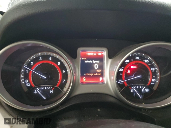 2017 Dodge Journey SXT z VIN 3C4PDDBGXHT592459, wystawiony jako Copart lot #62333025 z przebiegiem 134 778 mil mil oraz Czysty tytuł • Clean title. Historia ofert i sprzedaży dostępna na DreamBid. Obrazek 9.