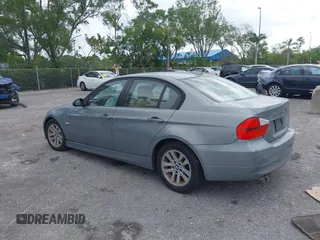 2006 BMW 3 Series 325i with VIN WBAVB135X6KX47659, listed as a IAAI auction lot 41915191 with 140,049 mi miles. Bid and sale history available at carsss.com. Image 3.