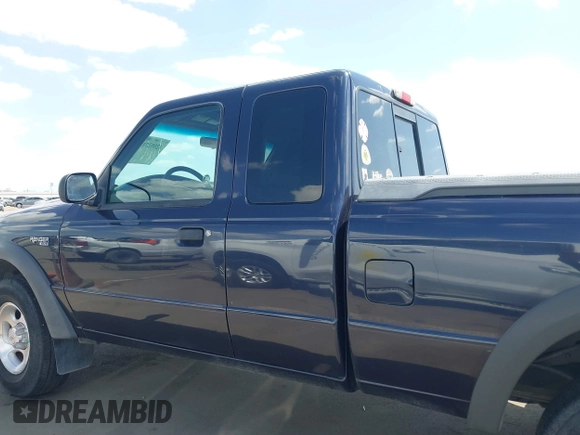 2002 Ford Ranger XL Fleet with VIN 1FTZR45E62PA15654, listed as a IAAI auction lot 42052712 with 208,436 mi miles. Bid and sale history available at carsss.com. Image 14.