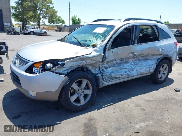2011 Hyundai Veracruz GLS with VIN KM8NU4CC6BU165873, listed as a IAAI auction lot 42575695 with 177,934 mi miles and . Bid and sale history available at DreamBid. Image 2.