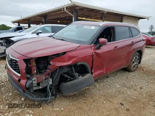 2021 Toyota Highlander XLE z VIN 5TDGZRBH2MS529769, wystawiony jako Copart lot #55968605 z przebiegiem 101 757 mil mil oraz Szkoda całkowita • Salvage title. Historia ofert i sprzedaży dostępna na DreamBid. Obrazek 1.