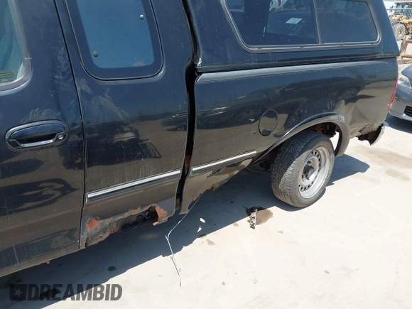 1997 Ford F-150 с VIN 2FTDX18W4VCA89454, выставлен на аукционе IAAI как лот 42003136 с пробегом 112 668 миль миль и . История ставок и продаж доступна на DreamBid. Изображение 6.