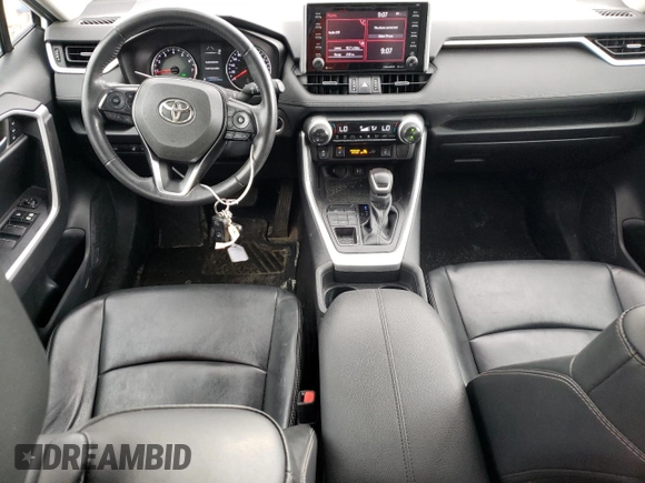 2019 Toyota RAV4 with VIN 2T3R1RFV7KW042451, listed as a Copart auction lot 54621815 with 155,183 mi miles and Salvage title. Bid and sale history available at DreamBid. Image 8.