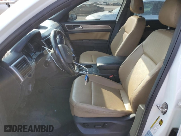 2020 Volkswagen Atlas SE with VIN 1V23C2CA8LC227989, listed as a Copart auction lot 78435574 with 122,537 mi miles and Salvage title. Bid and sale history available at DreamBid. Image 7.