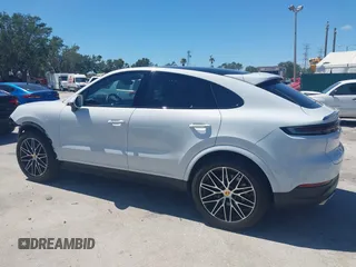 2024 Porsche Cayenne with VIN WP1BA2AY3RDA49140, listed as a IAAI auction lot 42043764 with 13,707 mi miles and . Bid and sale history available at DreamBid. Image 15.