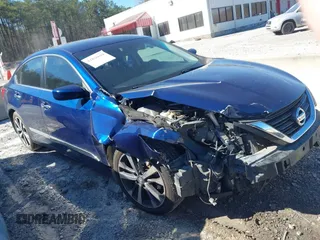 2016 Nissan Altima SR with VIN 1N4AL3AP7GC268888, listed as a IAAI auction lot 41826694 with 250,920 mi miles and . Bid and sale history available at carsss.com. Image 1.