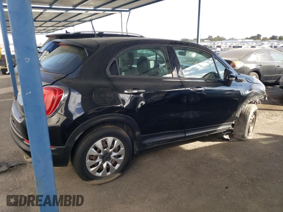 2016 FIAT 500X Pop with VIN ZFBCFXAT6GP356079, listed as a Copart auction lot 77602114 with 92,334 mi miles and Salvage title. Bid and sale history available at DreamBid. Image 3.