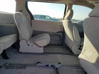 2013 Toyota Sienna L with VIN 5TDZK3DC2DS327428, listed as a Copart auction lot 86815684 with 0 mi miles and Salvage Title. Bid and sale history available at carsss.com. Image 11.