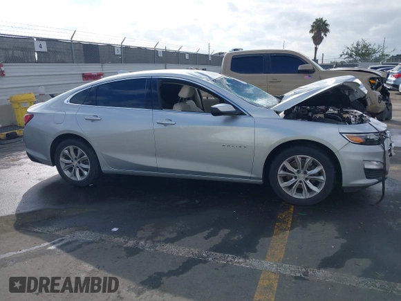 2020 Chevrolet Malibu LT with VIN 1G1ZD5ST7LF020904, listed as a IAAI auction lot 41543678 with Not Provided miles and . Bid and sale history available at DreamBid. Image 13.