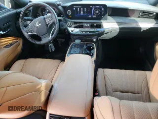 2022 Lexus LS with VIN JTHD51FFXN5017708, listed as a Copart auction lot 75569084 with 13,725 mi miles and Non Repairable. Bid and sale history available at carsss.com. Image 8.