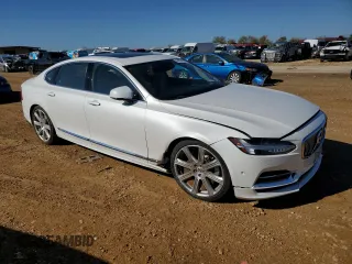 2020 Volvo S90 Inscription with VIN LVYA22MLXLP174001, listed as a Copart auction lot 84038564 with 33,215 mi miles and Clean Title. Bid and sale history available at carsss.com. Image 4.