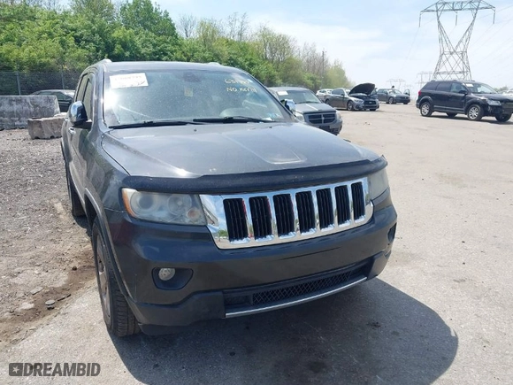 2011 Jeep Grand Cherokee Limited with VIN 1J4RR5GT4BC631789, listed as a IAAI auction lot 42088795 with 115,494 mi miles. Bid and sale history available at carsss.com. Image 6.