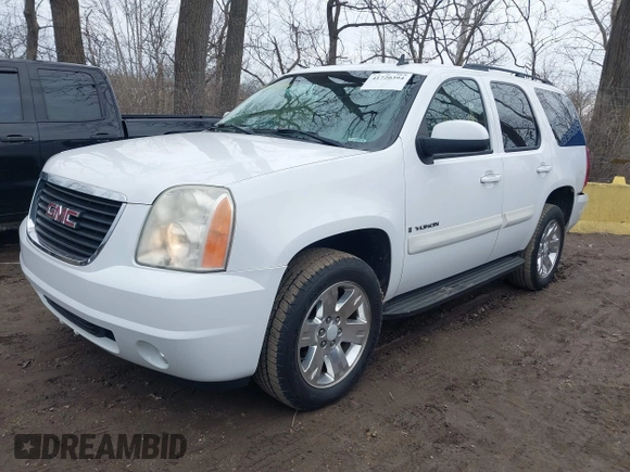 2007 GMC Yukon SLE with VIN 1GKFC13057R351385, listed as a IAAI auction lot 41720394 with 159,752 mi miles. Bid and sale history available at carsss.com. Image 18.
