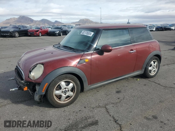 2008 MINI Hardtop with VIN WMWMF33548TU65011, listed as a Copart auction lot 82175524 with 197,702 mi miles and Salvage title. Bid and sale history available at DreamBid. Image 1.