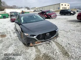2020 Mazda 3 Preferred with VIN 3MZBPBDM4LM117771, listed as a Copart auction lot 84472484 with 44,559 mi miles and Salvage title. Bid and sale history available at DreamBid. Image 10.