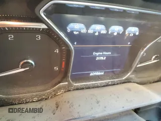 2021 GMC Sierra 3500HD Denali z VIN 1GT49WEYXMF156221, wystawiony jako Copart lot #81958804 z przebiegiem 60 986 mil mil oraz Nie do naprawy. Historia ofert i sprzedaży dostępna na DreamBid. Obrazek 9.