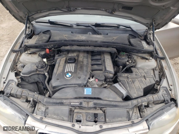 2009 BMW 1 Series 128i with VIN WBAUL73519VJ75377, listed as a Copart auction lot 45201845 with 180,663 mi miles and Salvage Title. Bid and sale history available at carsss.com. Image 11.