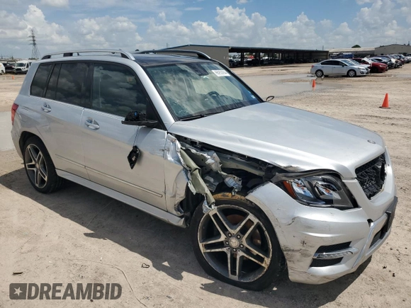2013 Mercedes-Benz GLK 350 with VIN WDCGG5HB5DG053636, listed as a Copart auction lot 65253204 with 101,618 mi miles and Salvage Title. Bid and sale history available at DreamBid. Image 4.