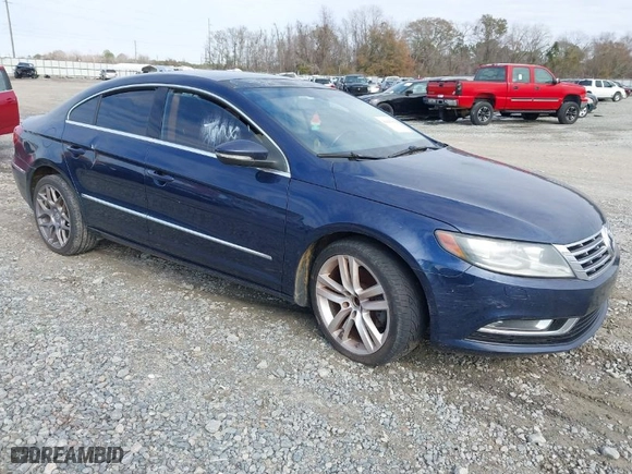 2013 Volkswagen CC Lux with VIN WVWRN7AN5DE564926, listed as a IAAI auction lot 41426384 with 181,275 mi miles. Bid and sale history available at carsss.com. Image 1.