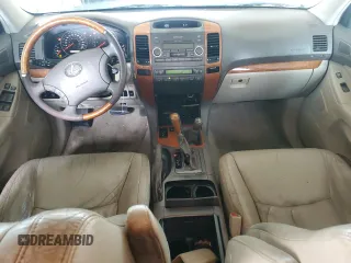 2006 Lexus GX 470 z VIN JTJBT20X060110741, wystawiony jako Copart lot #56944755 z przebiegiem 234 412 mil mil oraz Tytuł czysty. Historia ofert i sprzedaży dostępna na DreamBid. Obrazek 8.
