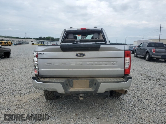 2020 Ford F-250 XL z VIN 1FT7W2B6XLEE81814, wystawiony jako Copart lot #56356235 z przebiegiem 106 361 mil mil oraz Szkoda całkowita • Salvage title. Historia ofert i sprzedaży dostępna na DreamBid. Obrazek 6.