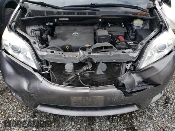 2016 Toyota Sienna LE AAS with VIN 5TDKK3DC4GS754745, listed as a Copart auction lot 51305135 with 104,782 mi miles and Salvage Title. Bid and sale history available at carsss.com. Image 12.