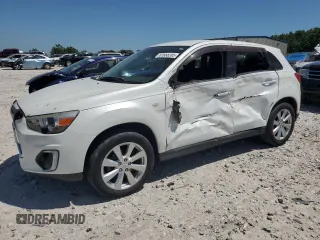 2015 Mitsubishi Outlander SE with VIN 4A4AP4AU3FE018909, listed as a Copart auction lot 61858205 with 113,427 mi miles and Clean title. Bid and sale history available at DreamBid. Image 1.
