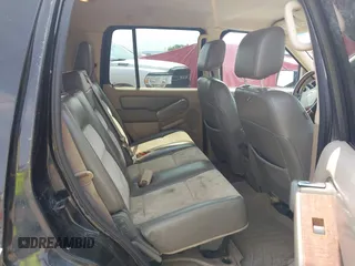 2007 Ford Explorer Eddie Bauer z VIN 1FMEU74EX7UA87218, wystawiony jako IAAI lot #42700546 z przebiegiem 206 043 mil mil oraz . Historia ofert i sprzedaży dostępna na DreamBid. Obrazek 8.