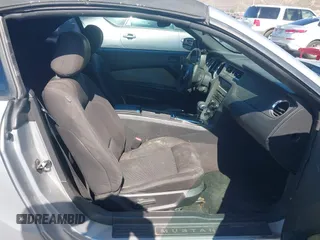 2012 Ford Mustang V6 с VIN 1ZVBP8EM7C5254467, выставлен на аукционе IAAI как лот 42683924 с пробегом 158 382 миль миль и . История ставок и продаж доступна на DreamBid. Изображение 5.