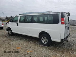 2007 Chevrolet Express Passenger with VIN 1GAHG39UX71101095, listed as a Copart auction lot 41585775 with 356,651 mi miles and Salvage title. Bid and sale history available at DreamBid. Image 2.