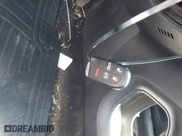 2015 Chrysler 200 Limited with VIN 1C3CCCAB1FN657802, listed as a IAAI auction lot 42590137 with 151,294 mi miles and . Bid and sale history available at DreamBid. Image 11.