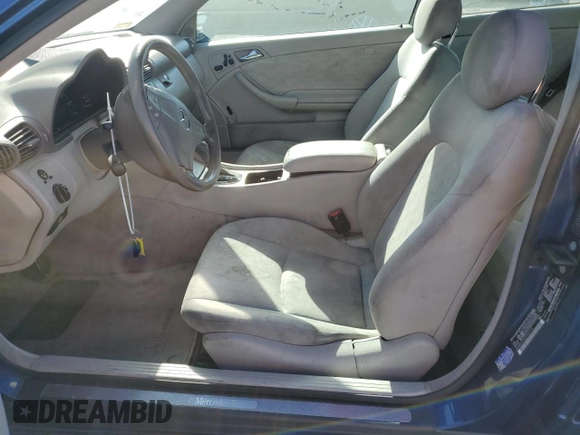 2002 Mercedes-Benz C 230/260/280/320 with VIN WDBRN47J82A389514, listed as a Copart auction lot 84328674 with Not Provided miles and Clean Title. Bid and sale history available at DreamBid. Image 7.