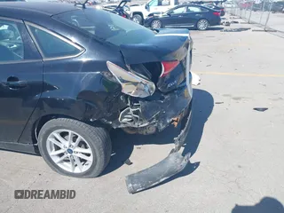 2017 Ford Focus SE с VIN 1FADP3F28HL216766, выставлен на аукционе IAAI как лот 42248523 с пробегом 134 622 миль миль и . История ставок и продаж доступна на DreamBid. Изображение 6.