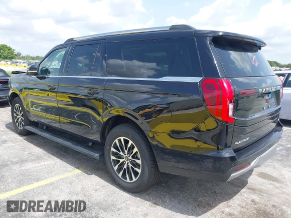 2025 Ford Expedition z VIN 1FMJK1M89SEA17806, wystawiony jako IAAI lot #42438561 z przebiegiem 3 269 mil mil oraz . Historia ofert i sprzedaży dostępna na DreamBid. Obrazek 3.