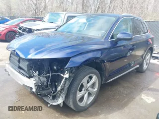 2021 Audi Q5 Premium Plus with VIN WA1BAAFY6M2015664, listed as a IAAI auction lot 41860435 with 26,088 mi miles. Bid and sale history available at carsss.com. Image 18.