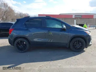 2021 Chevrolet Trax LT with VIN KL7CJLSB9MB348283, listed as a IAAI auction lot 41728023 with 83,267 mi miles. Bid and sale history available at carsss.com. Image 13.