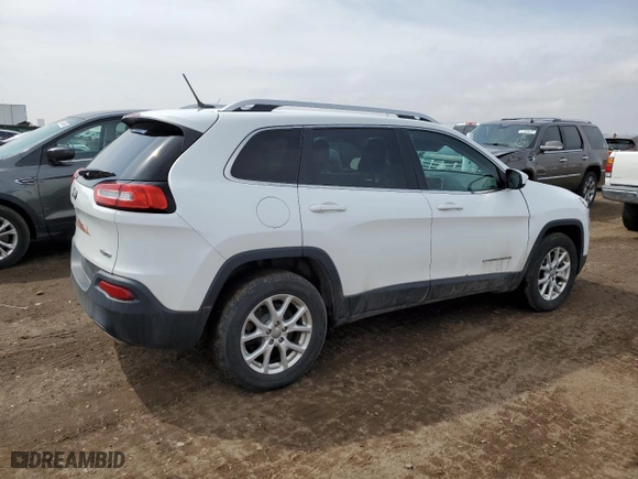 2015 Jeep Cherokee Latitude with VIN 1C4PJMCS6FW773657, listed as a Copart auction lot 51110215 with 132,928 mi miles and Salvage Title. Bid and sale history available at carsss.com. Image 3.