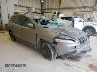 2017 Jeep Cherokee Latitude с VIN 1C4PJLCB5HW508872, выставлен на аукционе Copart как лот 59713265 с пробегом 139 682 миль миль и На запчасти • Non repairable. История ставок и продаж доступна на DreamBid. Изображение 4.