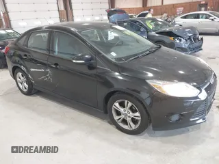 2013 Ford Focus SE with VIN 1FADP3F28DL160807, listed as a IAAI auction lot 42052971 with 60,903 mi miles. Bid and sale history available at carsss.com. Image 1.