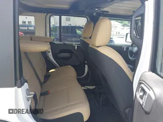 2018 Jeep Wrangler Unlimited Sport с VIN 1C4HJXDG3JW129798, выставлен на аукционе IAAI как лот 42635872 с пробегом 74 392 миль миль и . История ставок и продаж доступна на DreamBid. Изображение 8.