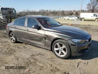 2013 BMW 3 Series 328i xDrive с VIN WBA3B3C57DF542924, выставлен на аукционе Copart как лот 48185865 с пробегом 125 735 миль миль и Списание • Salvage title. История ставок и продаж доступна на DreamBid. Изображение 4.