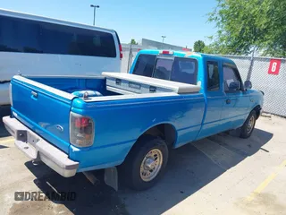 1995 Ford Ranger XL with VIN 1FTCR14A8SPA29932, listed as a IAAI auction lot 42635616 with 190,652 mi miles and . Bid and sale history available at DreamBid. Image 4.