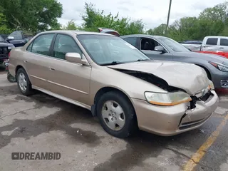 2002 Honda Accord EX z VIN 1HGCG16582A073438, wystawiony jako IAAI lot #42109802 z przebiegiem 172 379 mil mil oraz . Historia ofert i sprzedaży dostępna na DreamBid. Obrazek 1.